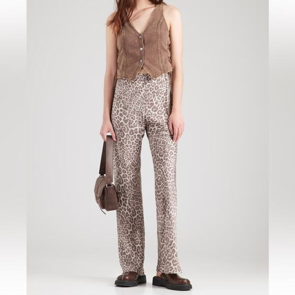 & Other Stories Leopard Print Flared Pants - Picture 2 of 7